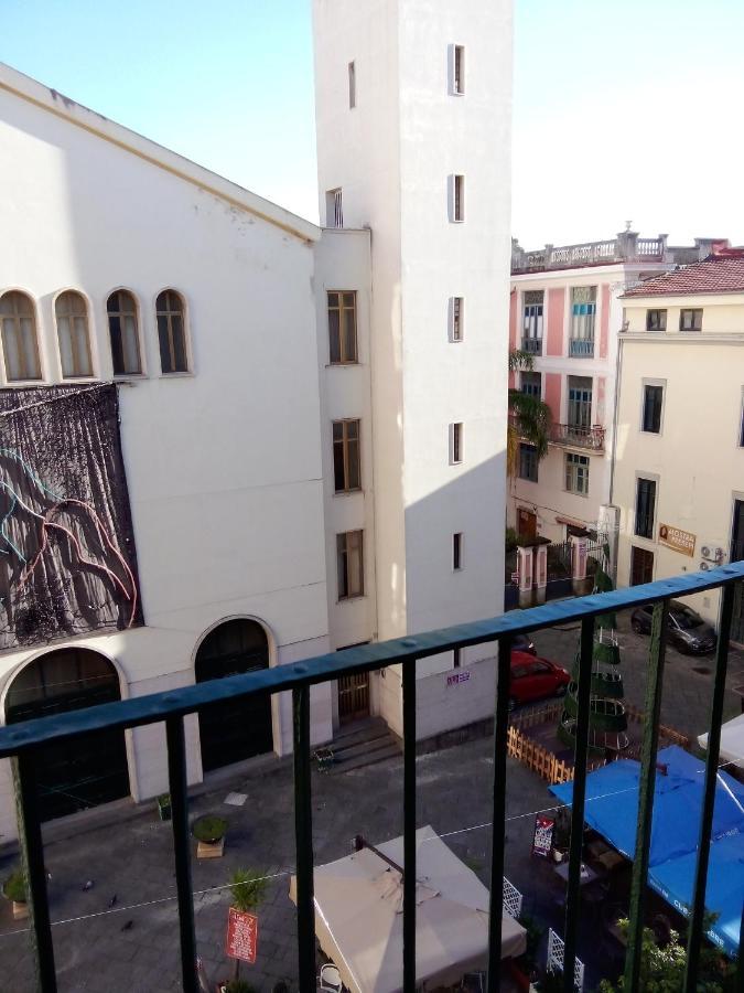 Ferienwohnung Al Crocifisso...Da Nonna Pia Salerno Exterior foto